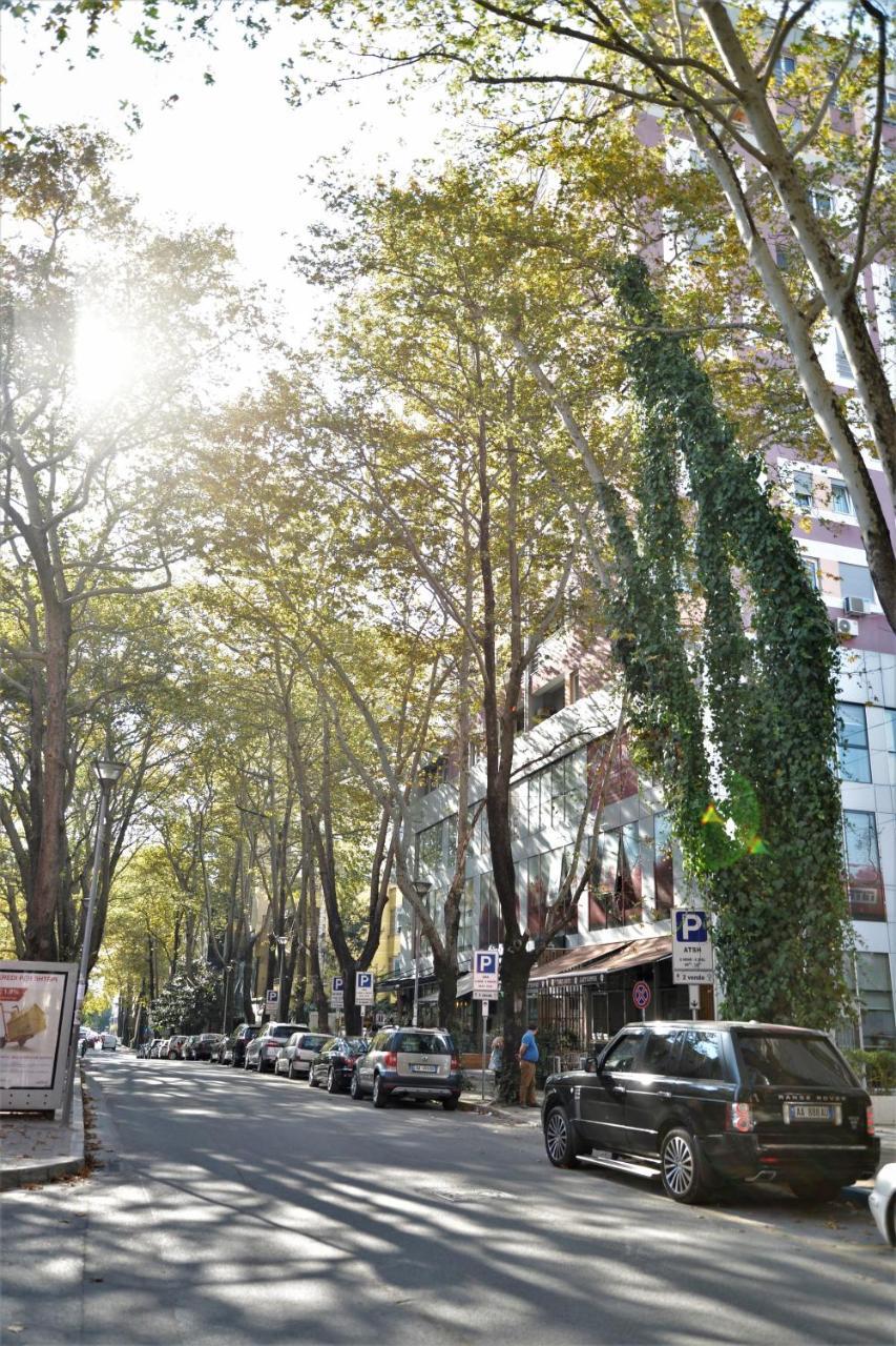 Haris Apartments Tirana Exterior photo